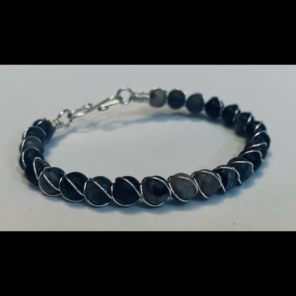 Beautiful handmade natural agate bracelet NWT - Picture 1 of 4